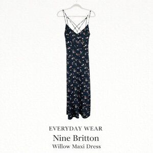 NWOT Nine Britton Willow Strappy Brushed Knit Maxi Dress Sz SP Navy Ditsy Floral